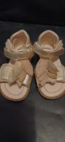 Goldige Mädchen Sandalen, Grösse 21- ideal für den Sommer