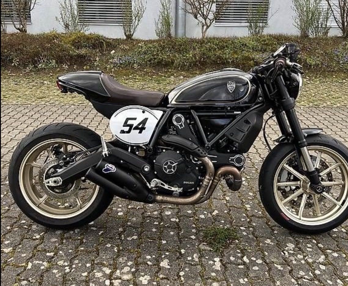 Ducati Strada: Ducati Scrambler Café Racer – Usato da Amriswil venduto da JIM.00 1