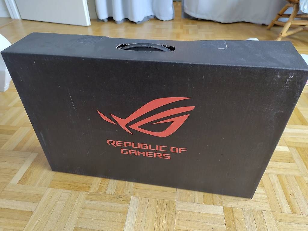 Notebook: Laptop ASUS ROG Zephyrus Duo 15 SE – Usato da Lausanne venduto da Lemugeekien 1