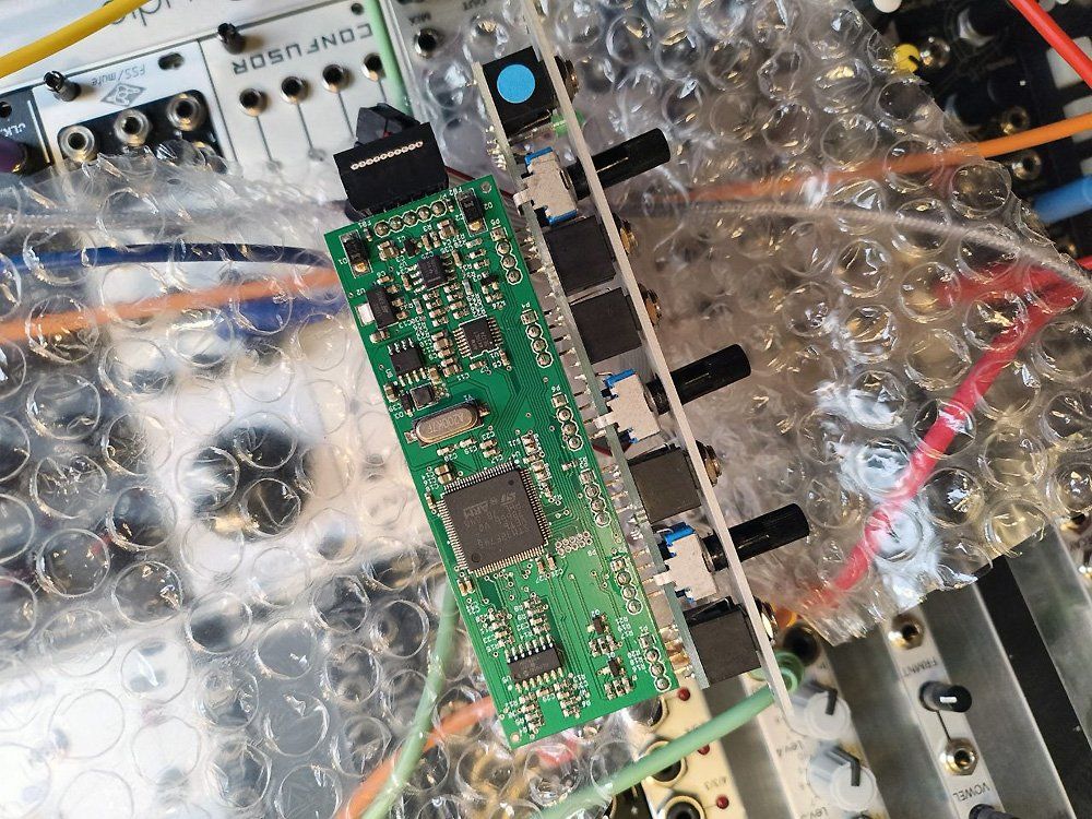 Instruments de musique: 2hp Kick Eurorack – D'occasion à Knonau par Deralexan 2