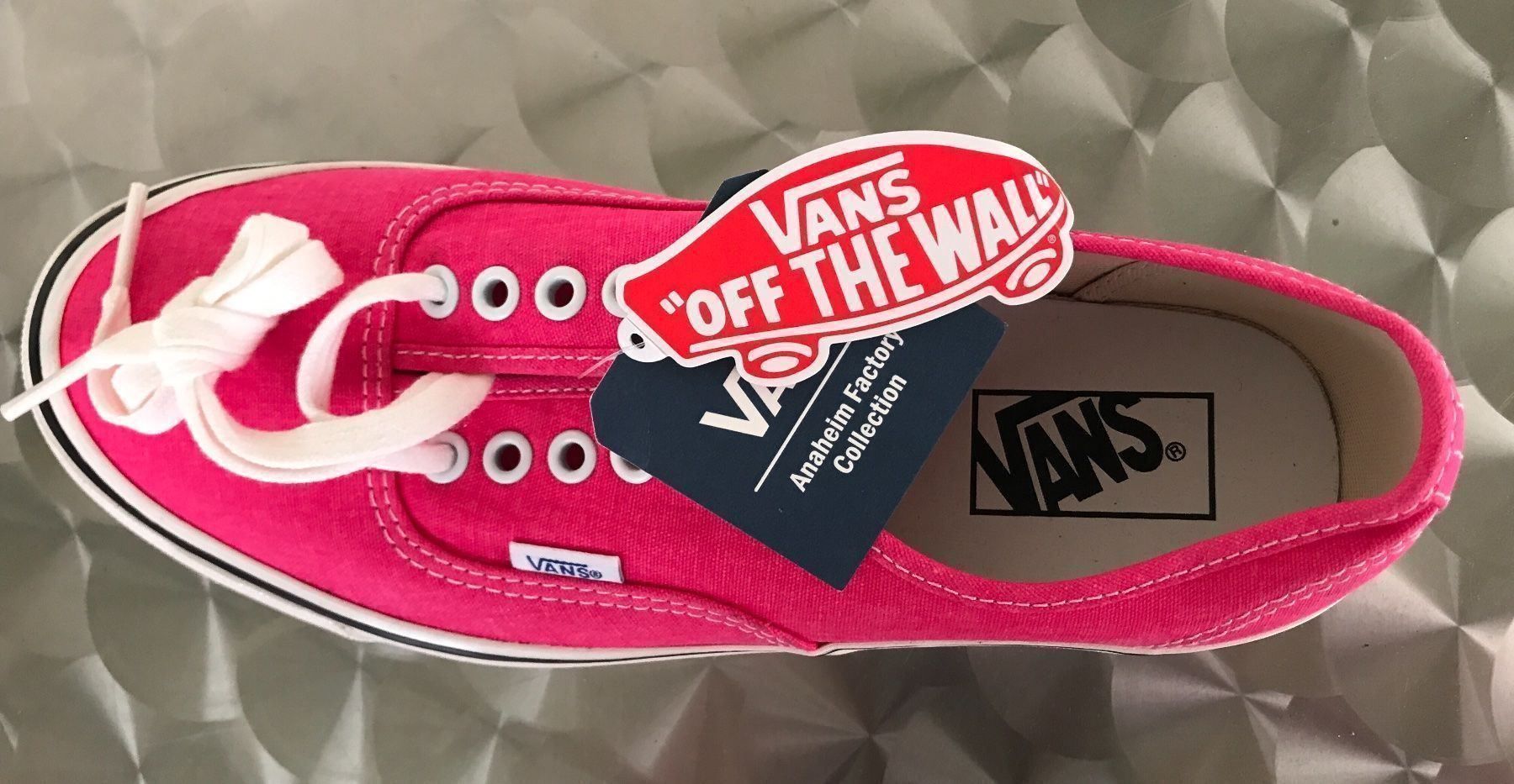 Vans Chaussures femmes: Vans Sneaker Authentic, Gr. 40.5 – Neuf (Voir description) à Ebnat-Kappel par Molton 3