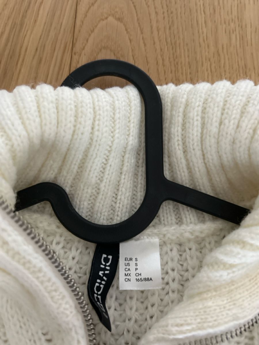 H&M Maglioni & Felpe: Winter Pullover, cremefarben, Gr. S, Top Zustand! – Usato da Grafstal venduto da cleliadea 1
