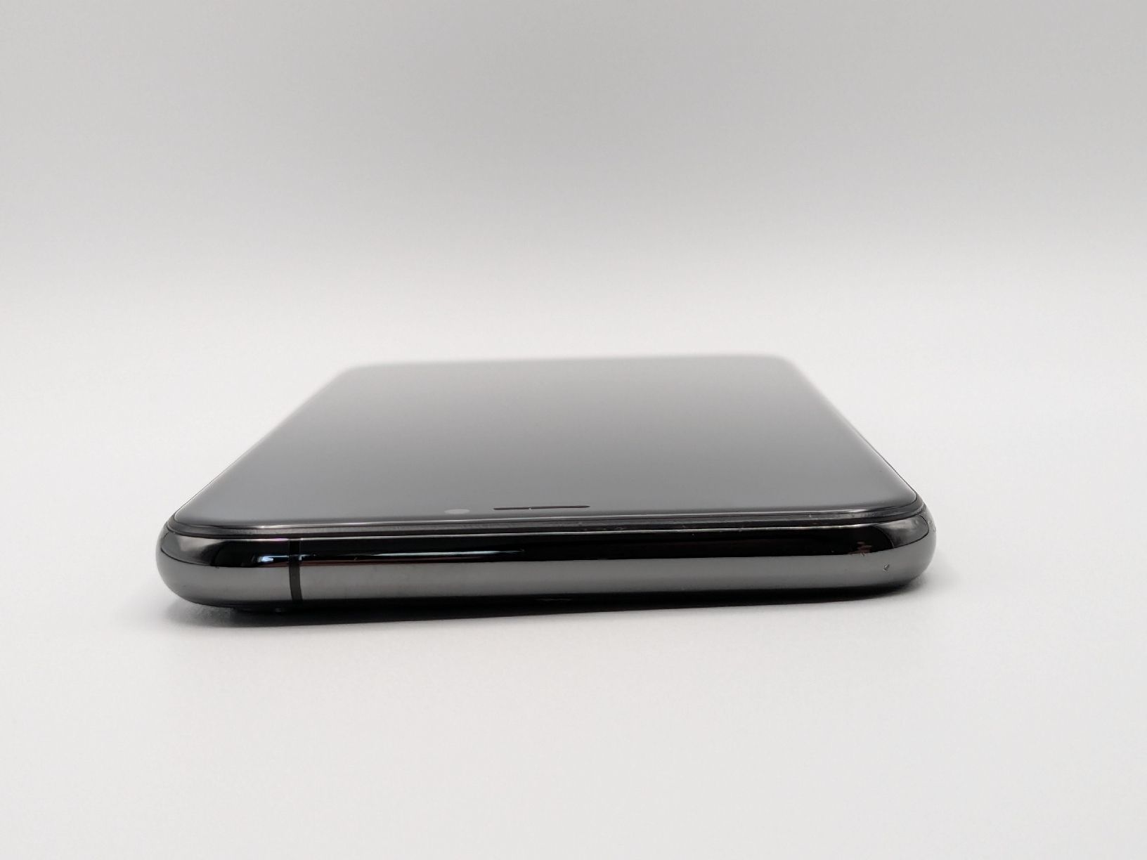 Apple Telefoni cellulari / Smartphones: Apple iPhone XS Smartphone Grey - Working with Defects – Usato da Grenchen venduto da gabifp 3