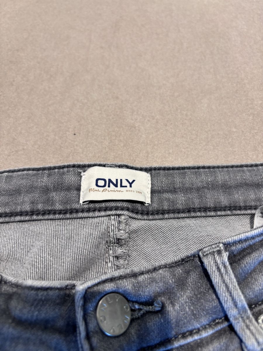 Only Jeans: 2x Jeans von Only Gr. 30/30 – Usato da Menzingen venduto da gispat 1