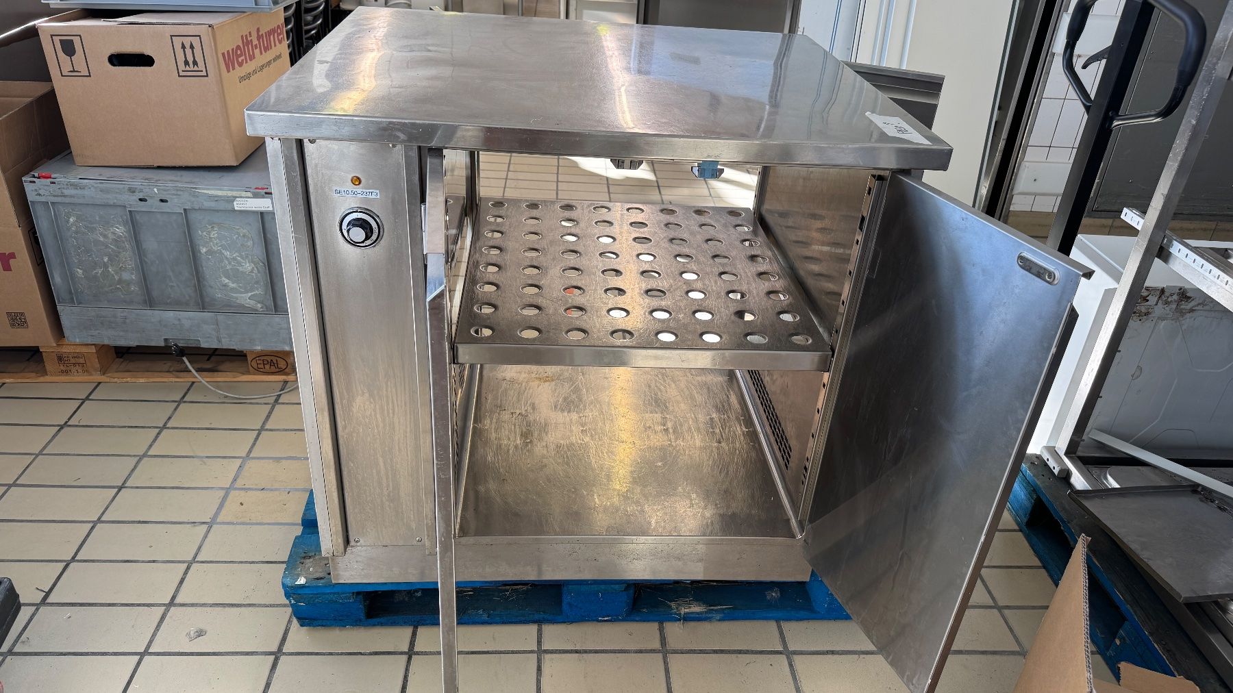 Elettrodomestici da cucina: Wärmeschrank / Tellerwärmer – Usato da Zürich venduto da Freddyboy 1