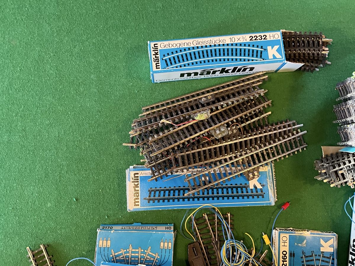 Märklin Modellini di ferrovie: Märklin HO K- Gleise grosse Sammlung! – Usato da Reichenbach i. K. venduto da Muus4 1