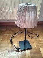Lampe à pied
