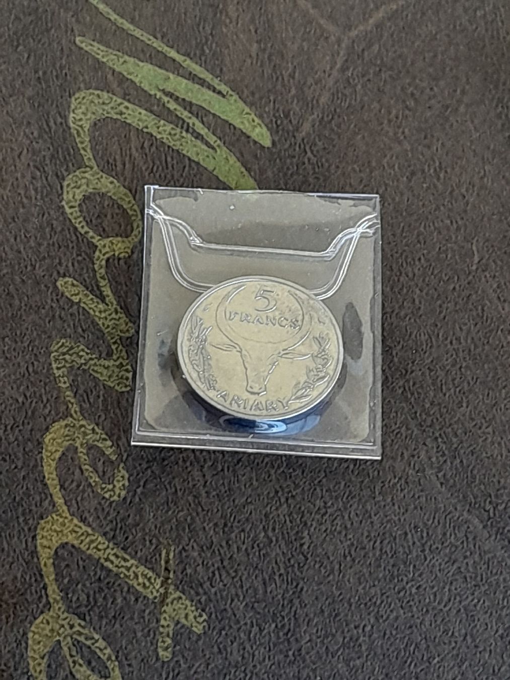 Tutti le monete: 5 Francs Ariary 1967 Madagaskar  – Usato da Basel venduto da Basel_20 8