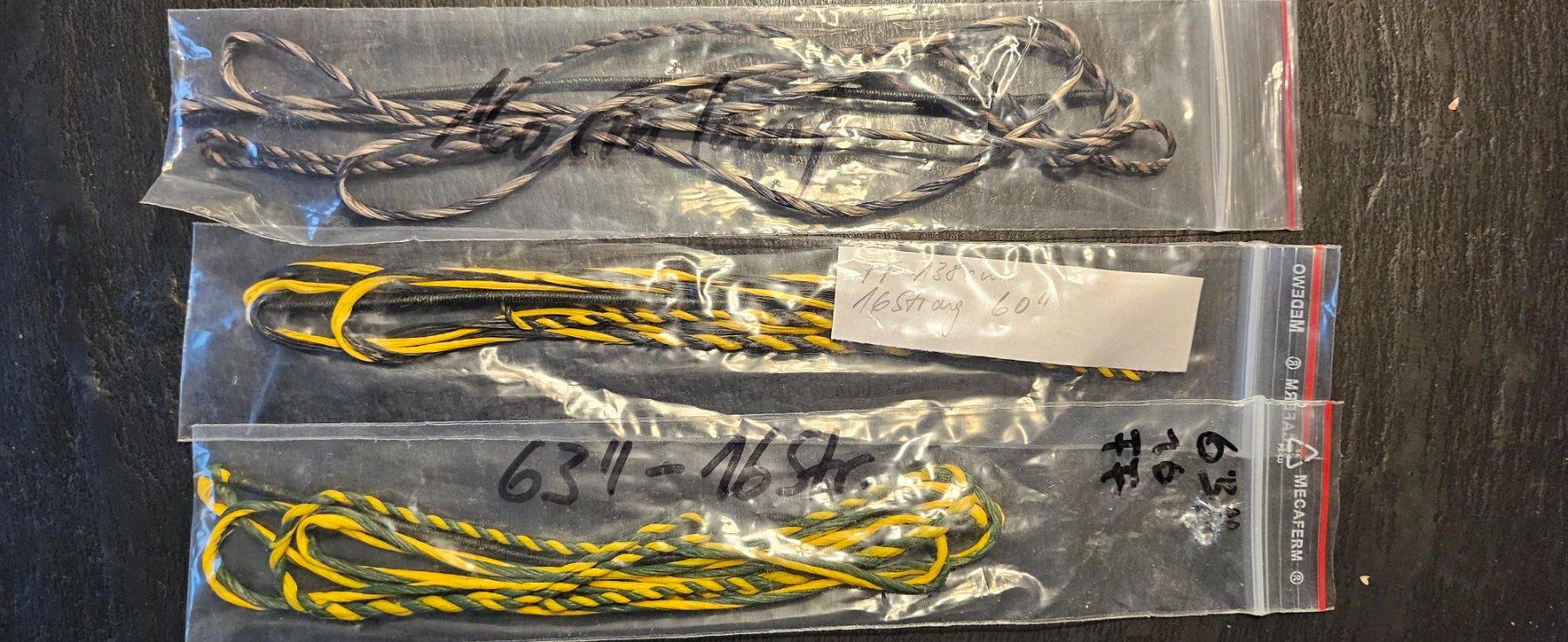 Tiro con l'arco: 3 Stück Flämisch gespleisste Sehne Fastfligth – Nuovo (secondo la descrizione) da Weisslingen venduto da PfeilBogenMesser