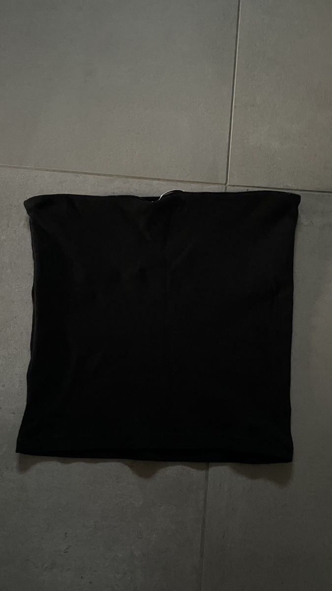 Tops: Tube top black size S subdued – Gebraucht aus Cortaillod von seba15