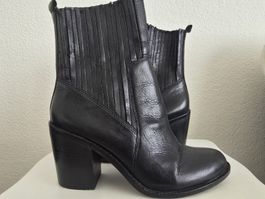 Damen Stiefeletten schwarz Zara ,mit Absatz  38