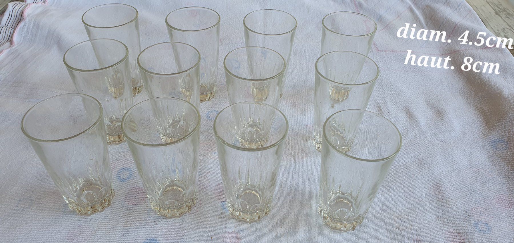 Bicchieri: 12 verres à vin blanc – Nuovo (secondo la descrizione) da Moutier venduto da mar_7nrw