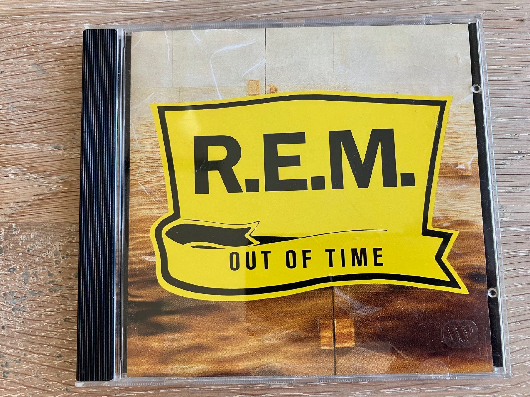 CDs: CD REM / Out of time – D'occasion à Thun par Rebeccat