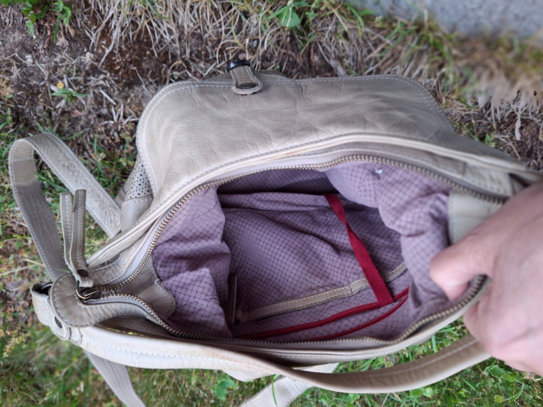 Aunts & Uncles Borse da donna: Schöne gebrauchte Handtasche – Usato da Unterägeri venduto da spo_2kjh 1