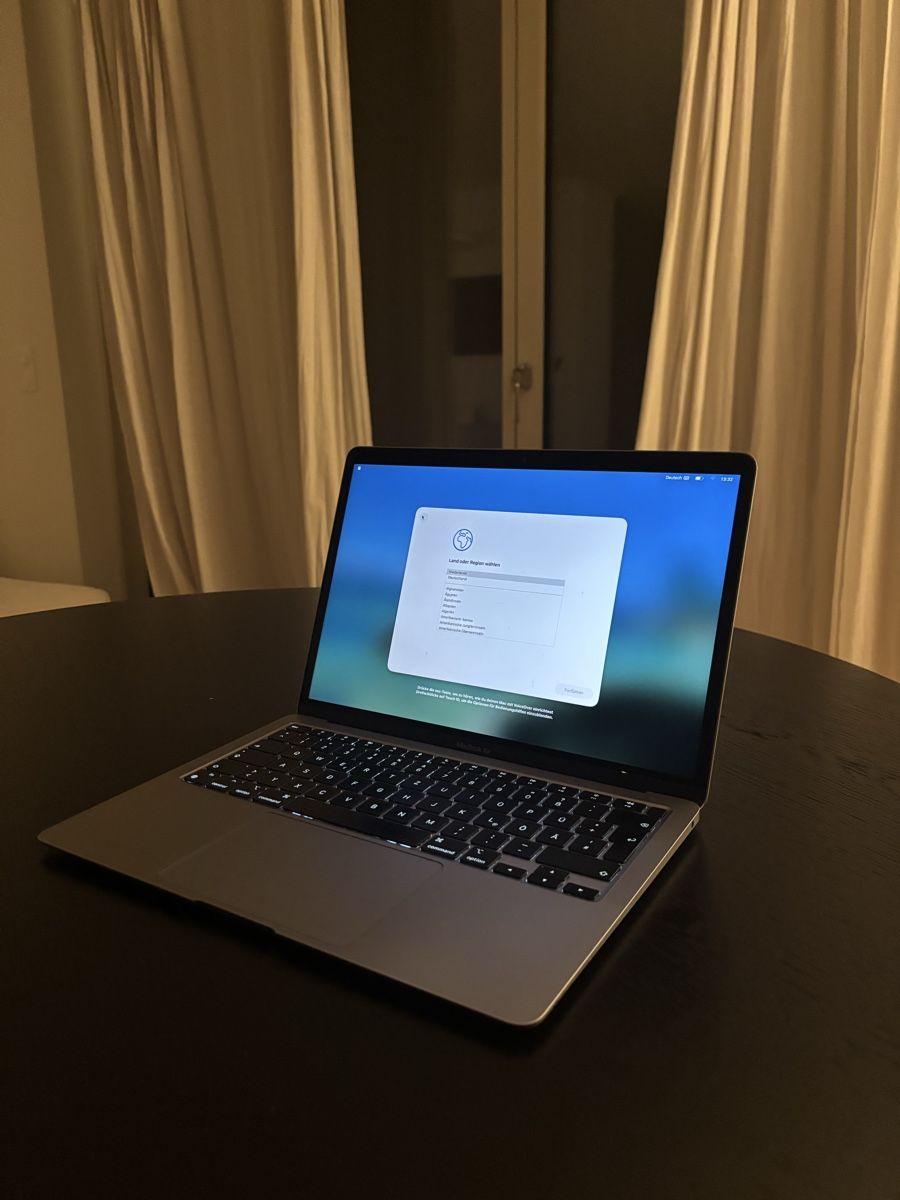 Apple Notebook: MacBook Air (M1, 2020) – Usato da Rüschlikon venduto da nic_syb8 2