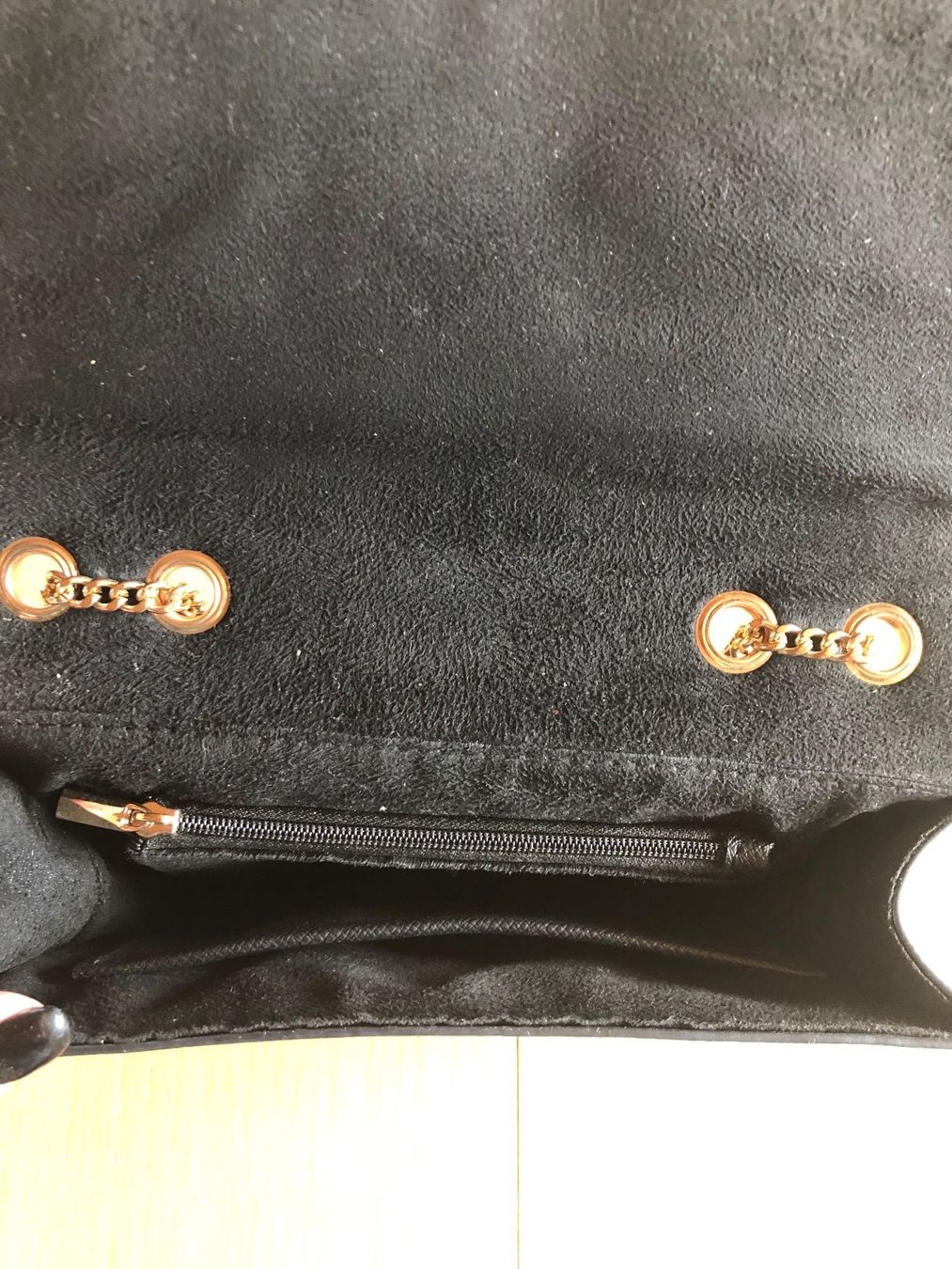 Maddison Borse da donna: Umhängetasche schwarz – Usato da Schübelbach venduto da Dolly990_2 3