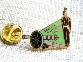 • Société d'Artillerie Genève militaire military   pin M5.19