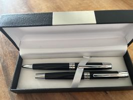 Stylo & crayon Thierry Mugler, neuf dans sa boîte d'origine