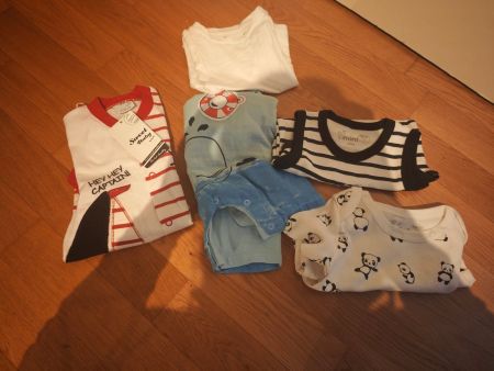 Kleidungsset Gr. 9-12 M & 12-18M & 3-74 cm