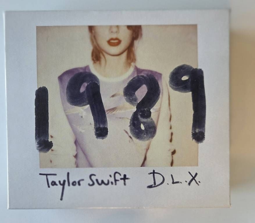 CD: CD - Taylor Swift - 1989 – Usato da Bottmingen venduto da san_j2p9