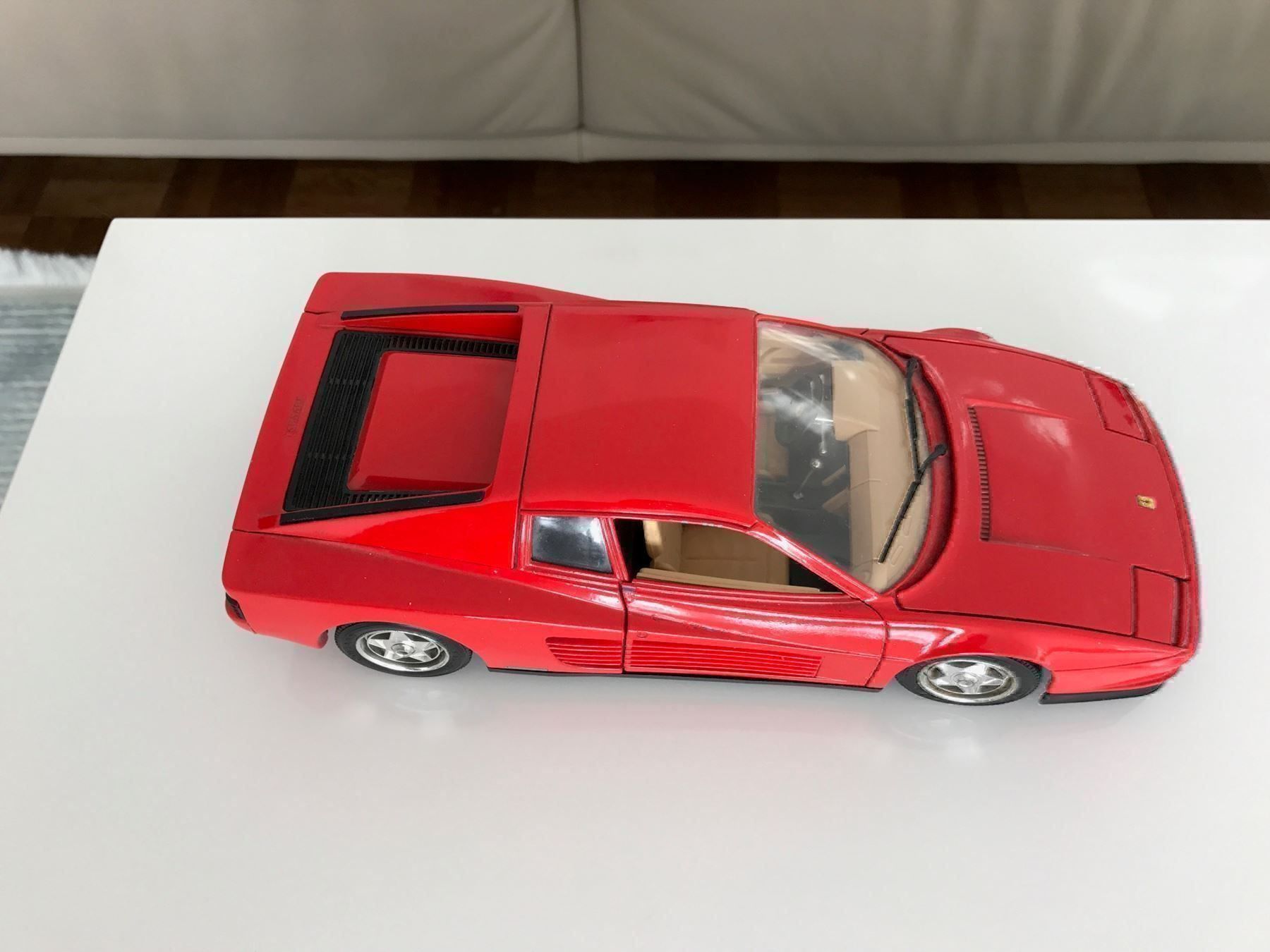 Ferrari Modellautos: Ferrari Testarossa 1:18  1984 – Gebraucht aus Winterthur von Alp9 2