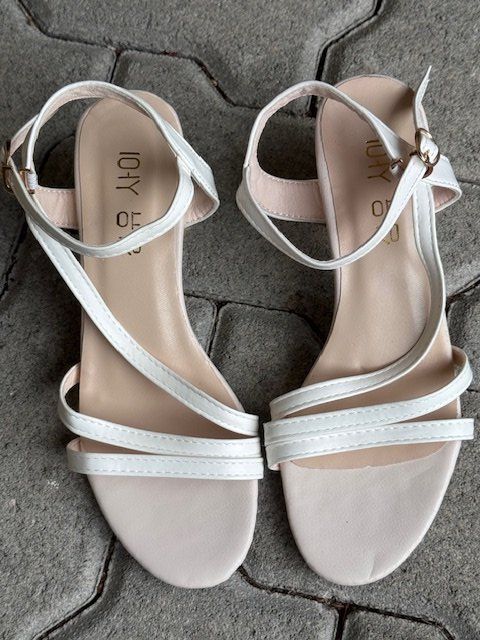 Damenschuhe: Sandalen – Neu (gemäss Beschreibung) aus Höri von Alfar
