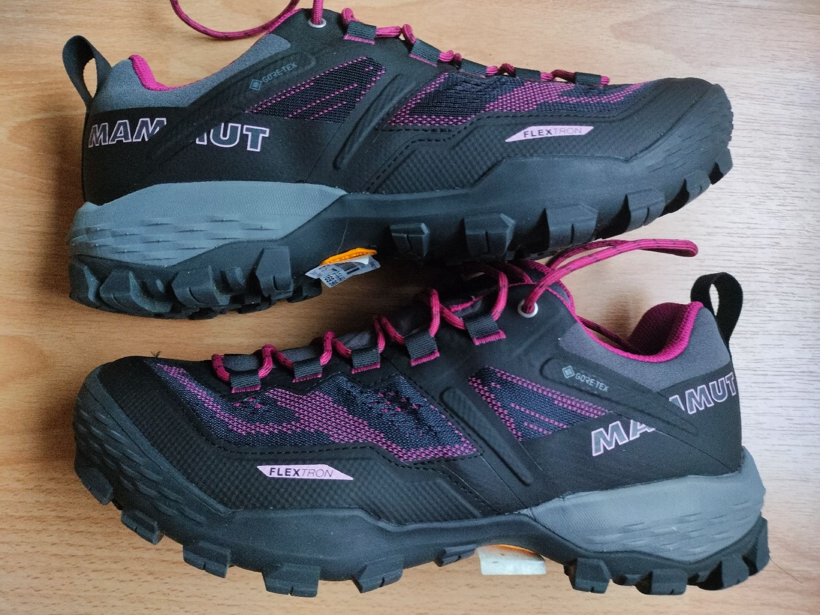 Mammut Scarpe da donna: Neue Mammut Schuhe – Nuovo e nell'imballaggio originale da Seuzach venduto da Flyinghirsch69 1