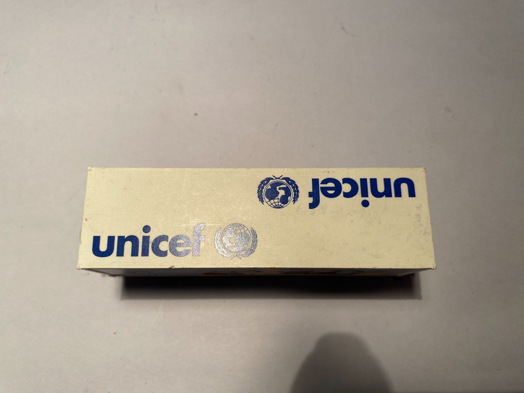 Märklin Modellini di ferrovie: Märklin Containerwagen UNICEF, AC Achsen – Usato da Buchrain venduto da Modellbahn11 4