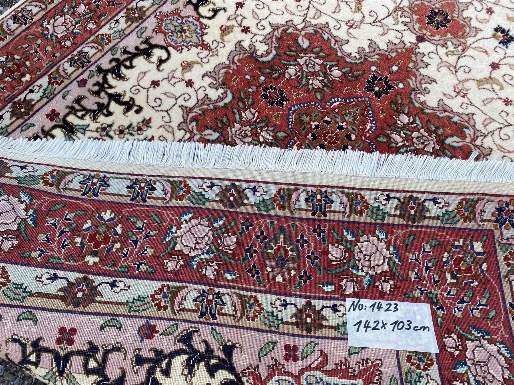 Tappeti: Herrliche Tabriz Korkw. m. Seide 142x103 – Usato da Steinhausen venduto da Super05 9