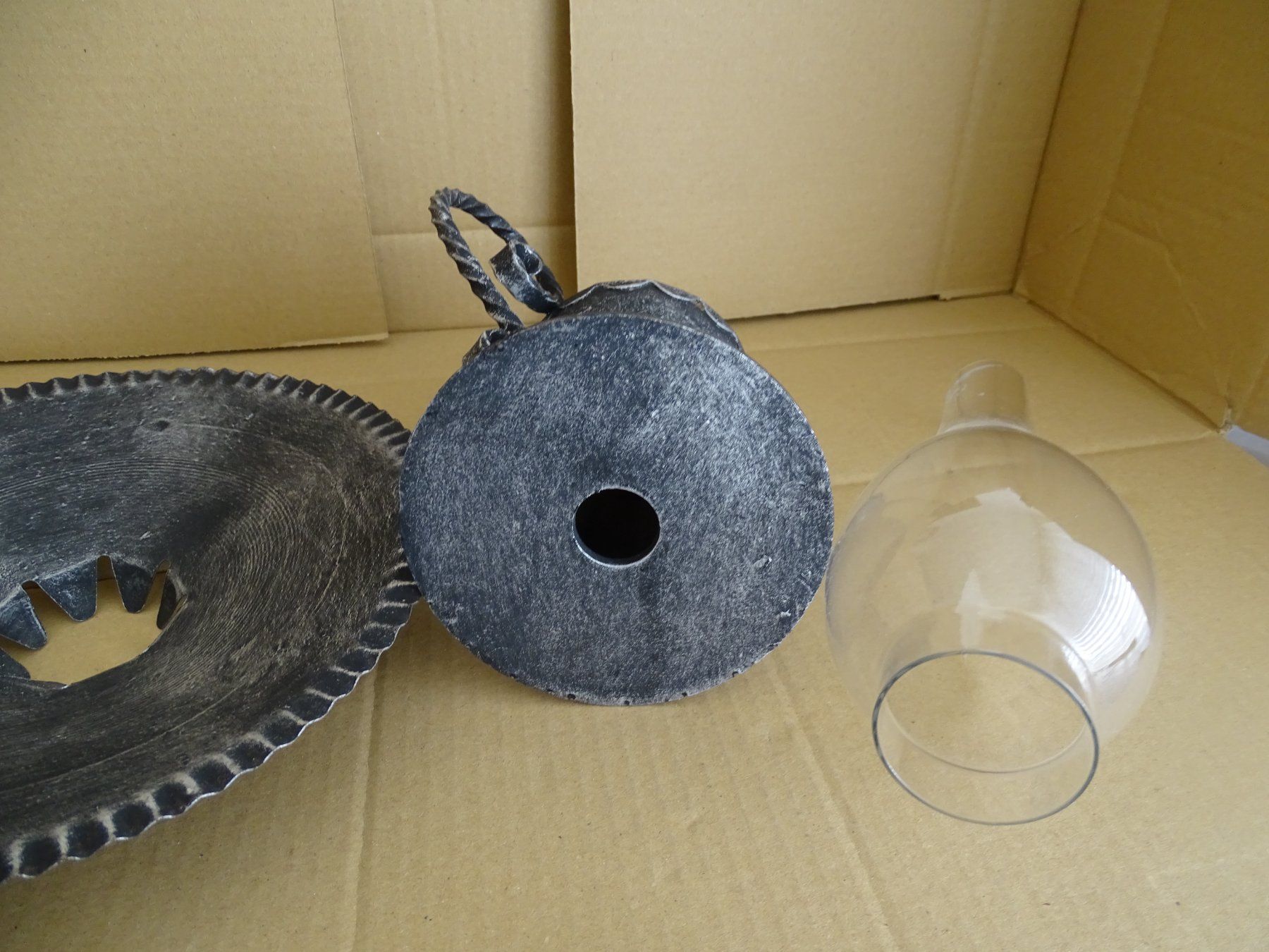 Lampade: antike lampe  dreiteilig – Usato da Steffisburg venduto da Robinh.17 8