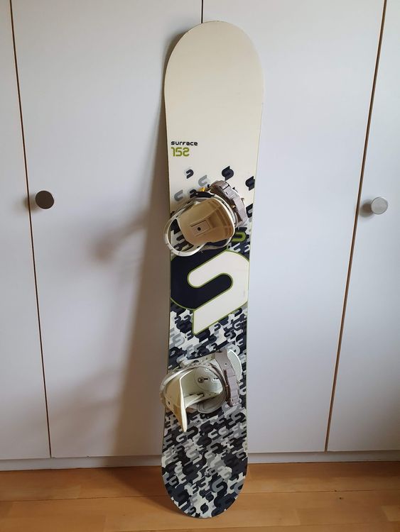 Snowboard Salomon Surface 152 Acheter sur Ricardo