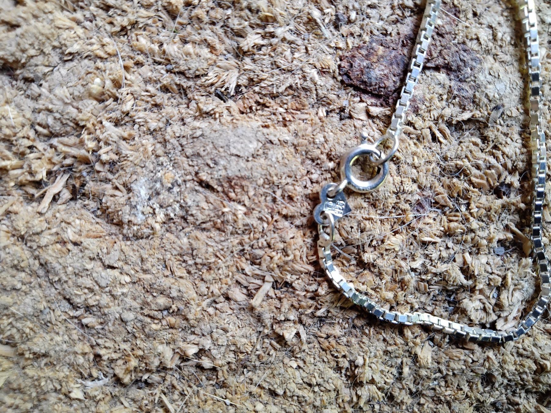 Catenine: Silberkette mit herzigem Anhänger – Usato da Saxeten venduto da Hoesi1967 7