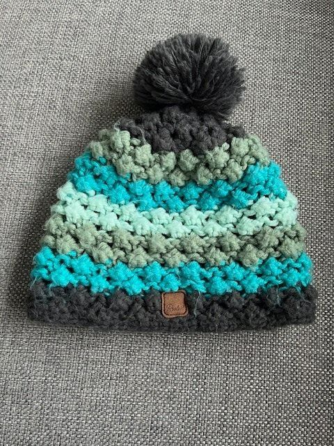 Altro abbigliamento per bambino: Warme Kinder Wintermütze mit Bommel von Protest  One Size – Usato da Hohenrain venduto da Kiendan