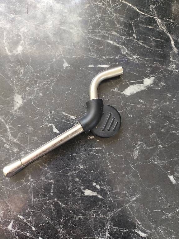 Macchine per caffè & Macchine per espresso: Espresso Maschine (60chf vb)  – Usato da Derendingen venduto da keinGutmensch 2