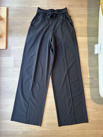 womens lululemon wide leg dress pant size 2/eu34
