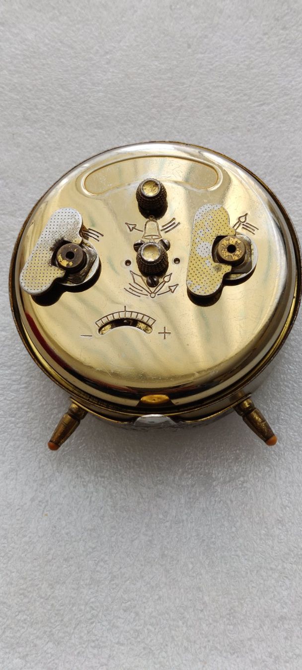 Réveils: Junghans Vox mechanisch Wecker – D'occasion à Zürich par sendbad 3