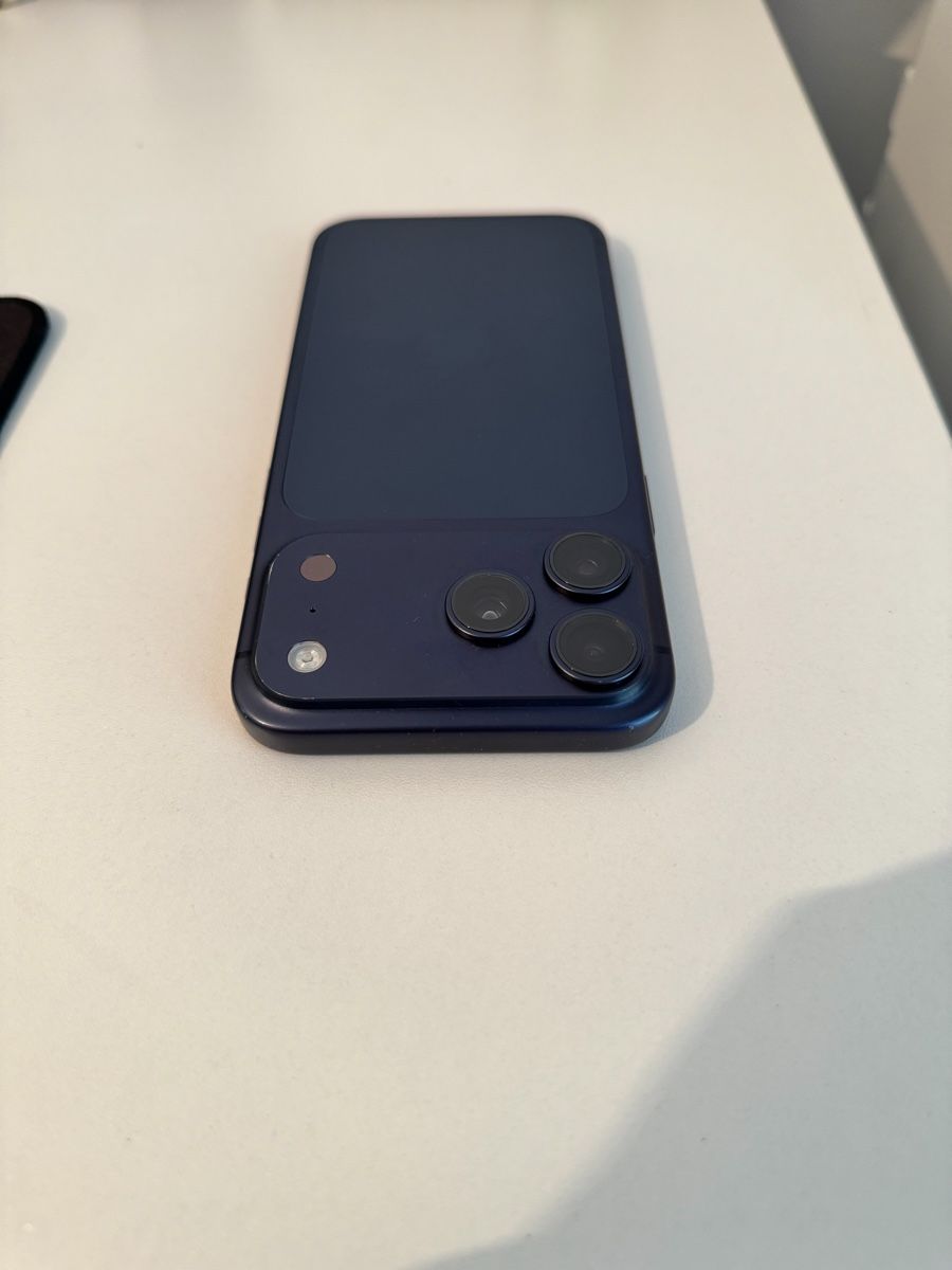 Apple Handys / Smartphones: Apple iPhone 17 Pro Max 256 GB Deep Blue – Gebraucht aus Fislisbach von dbe_fsw5 6