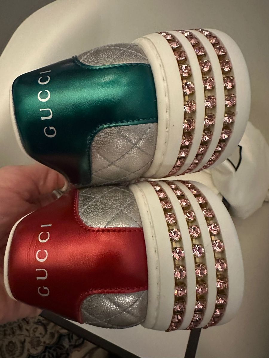 Gucci Scarpe da donna: Gucci Ace Sneaker Kristall Gr. 38,5 – Nuovo (secondo la descrizione) da Binningen venduto da Yuliya15 7