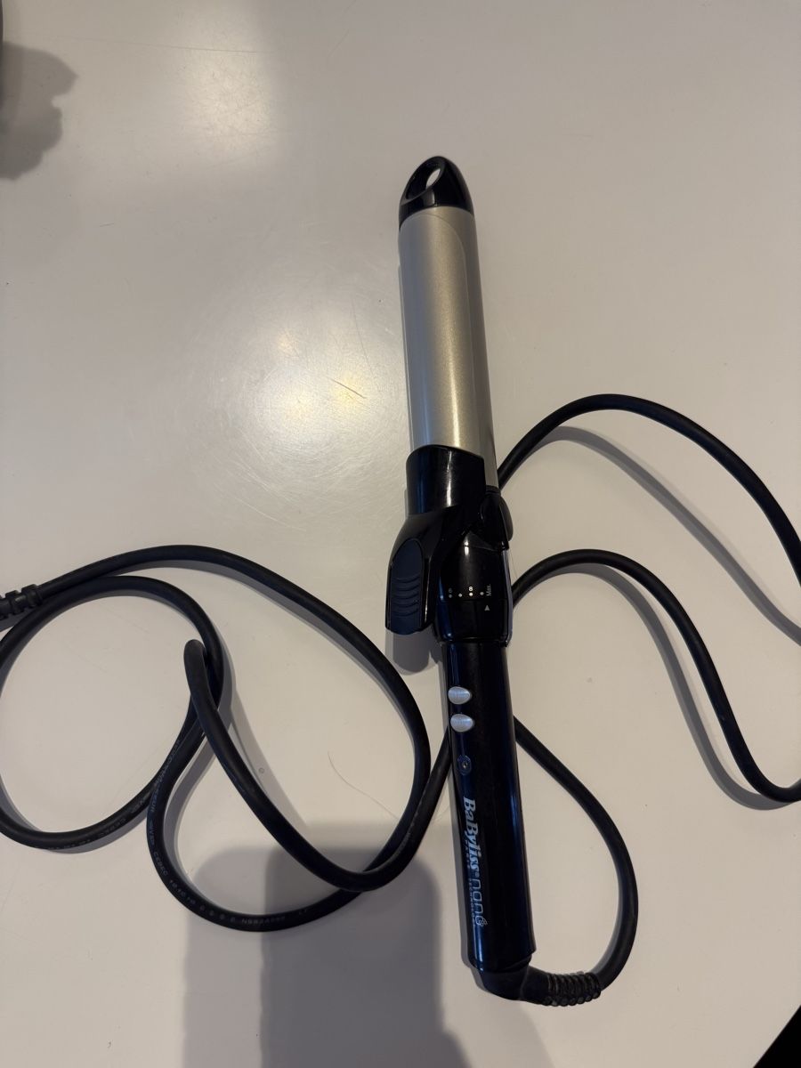 BaByliss Fers à boucler & lisser: Lockenstab BaBlyss – D'occasion à Zürich par mellna