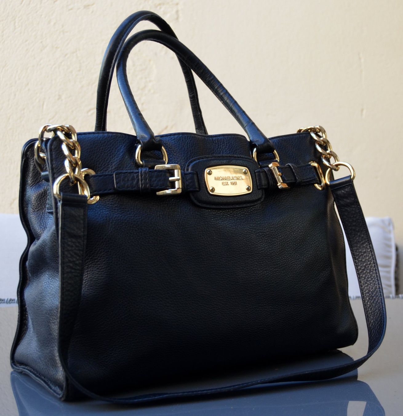 Michael Kors Taschen für Damen: Michael Kors Hamilton Tasche / sac – Gebraucht aus Collonges von arashee 3
