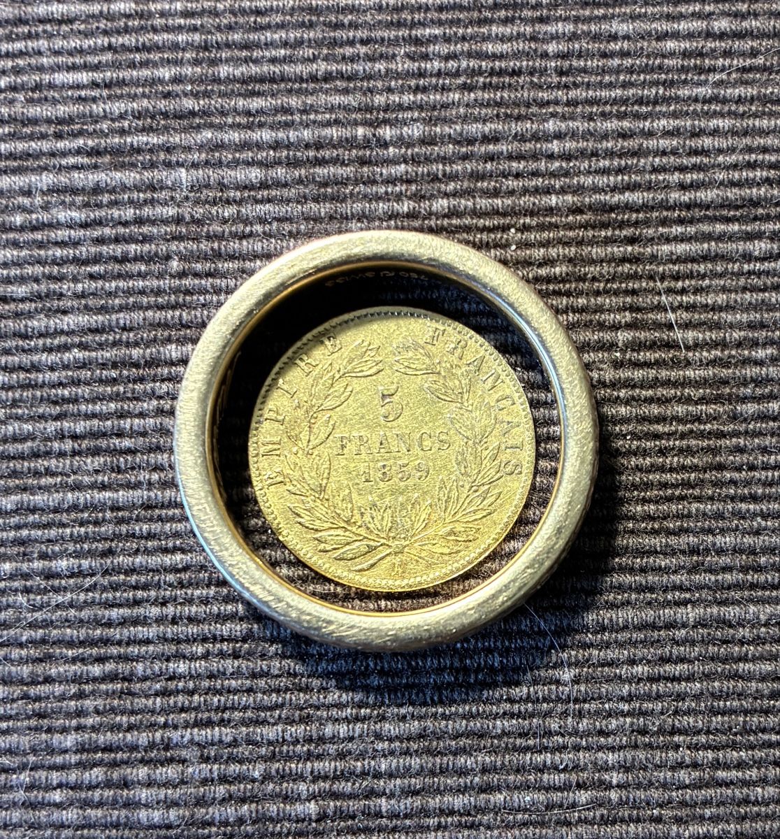 Tutti le monete: 5 francs or + bague or rose – Usato da Lausanne venduto da JTRMcom