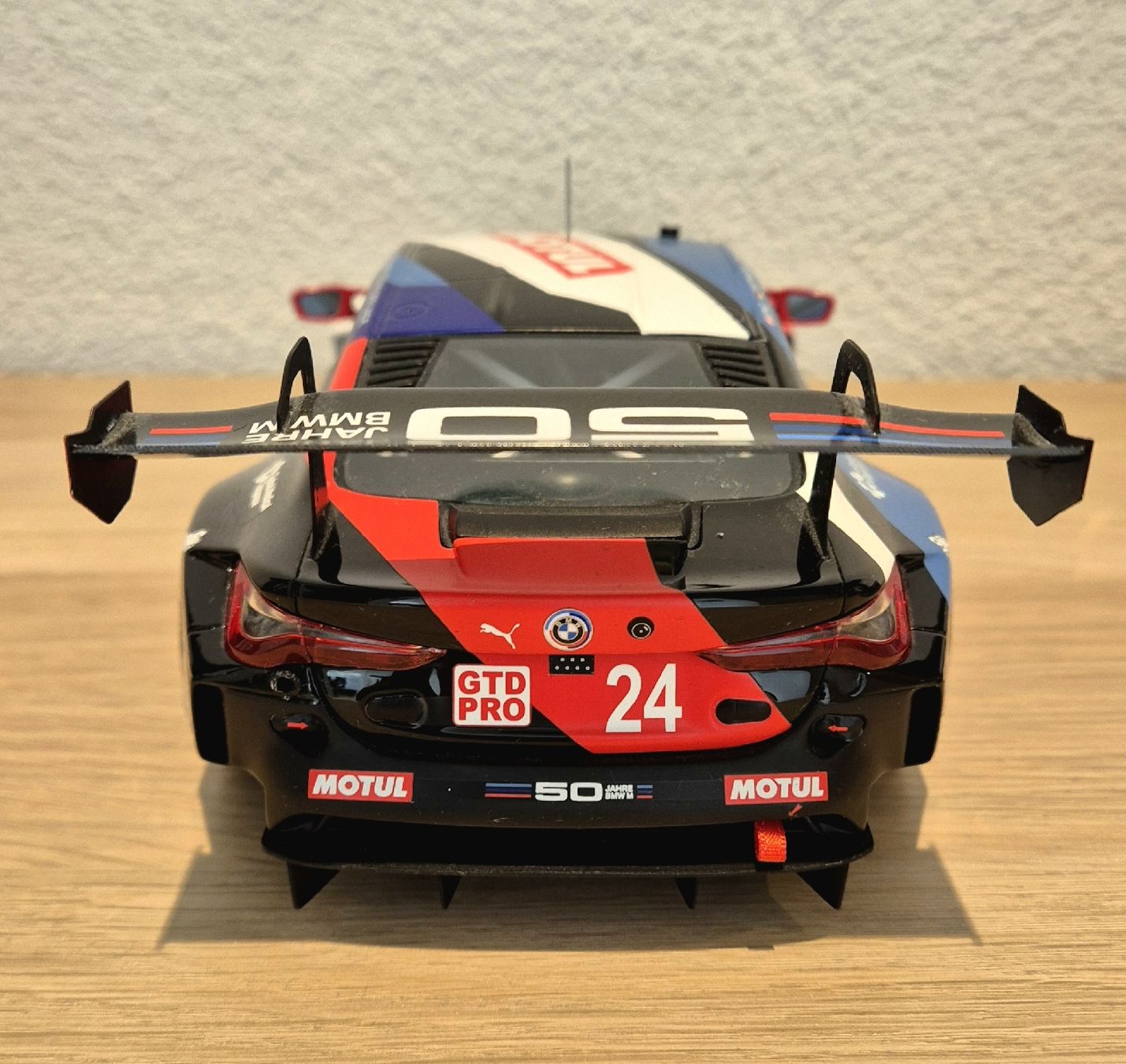 Minichamps Modellini d'auto: BMW M3 DTM 1:18 Minichamps – Usato da Grenchen venduto da MX2.aircraft 2
