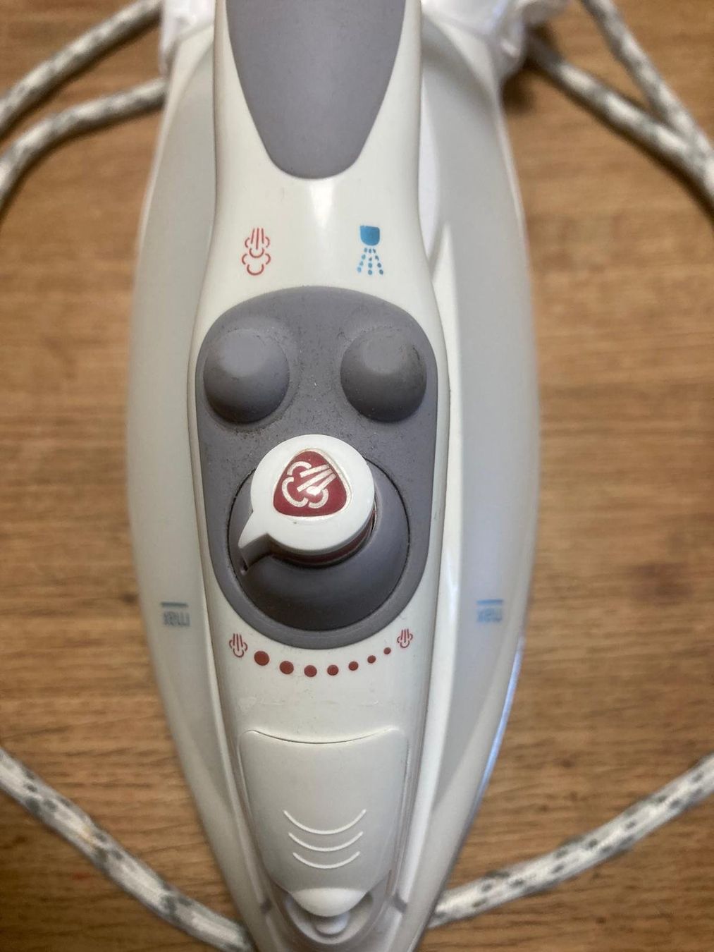 Braun Ferri da stiro: Bügeleisen Braun Tex Style – Usato da Kirchberg SG venduto da Djidefix 4