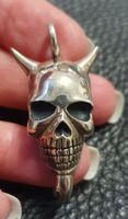 Neu: Silber Skull Anhänger mit Bärtchen / 925 Silber