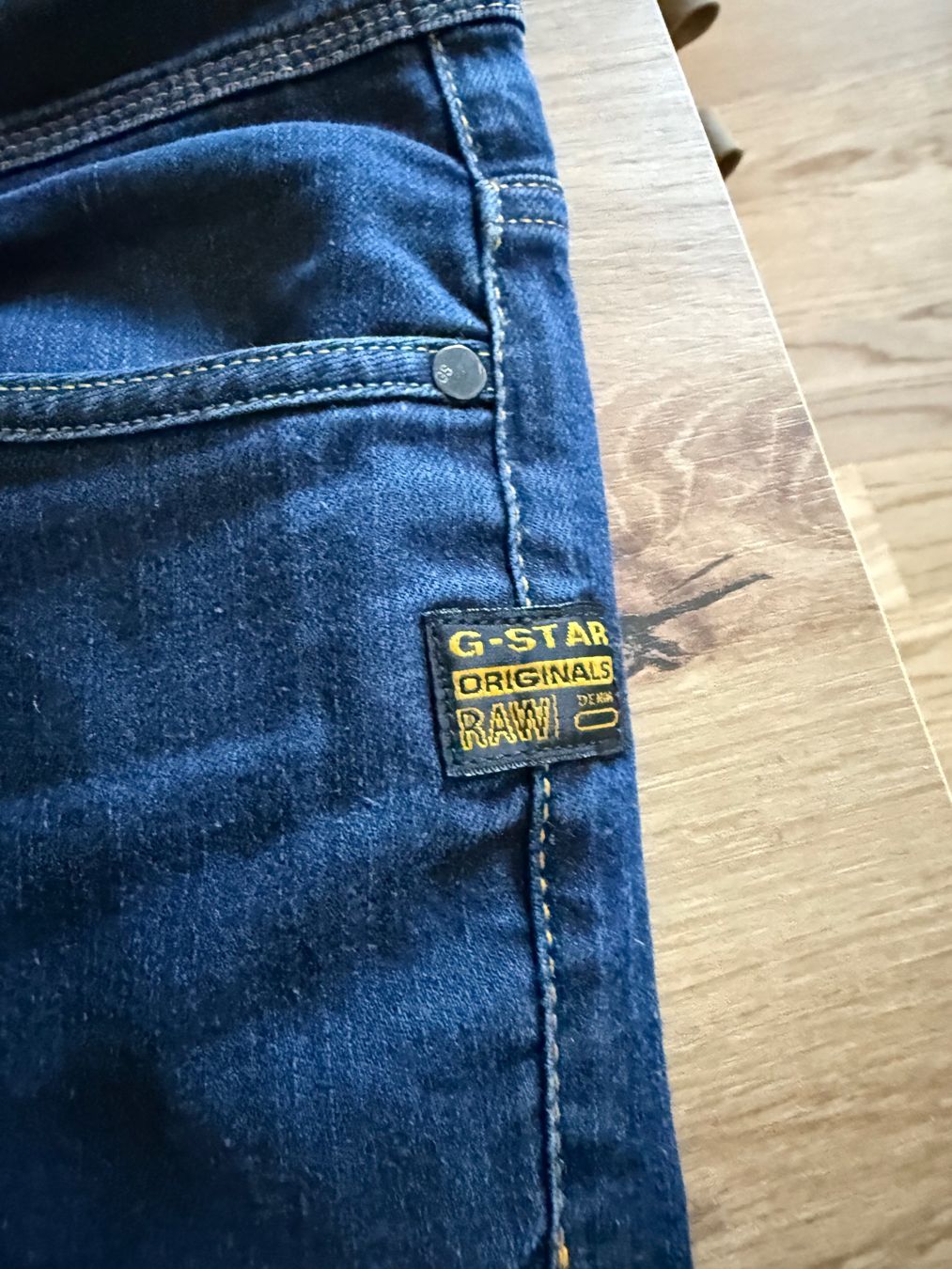 G-Star Pantaloni: Jeans G-Star Gr. 32 – Usato da Willisau venduto da dor_xp9g 2