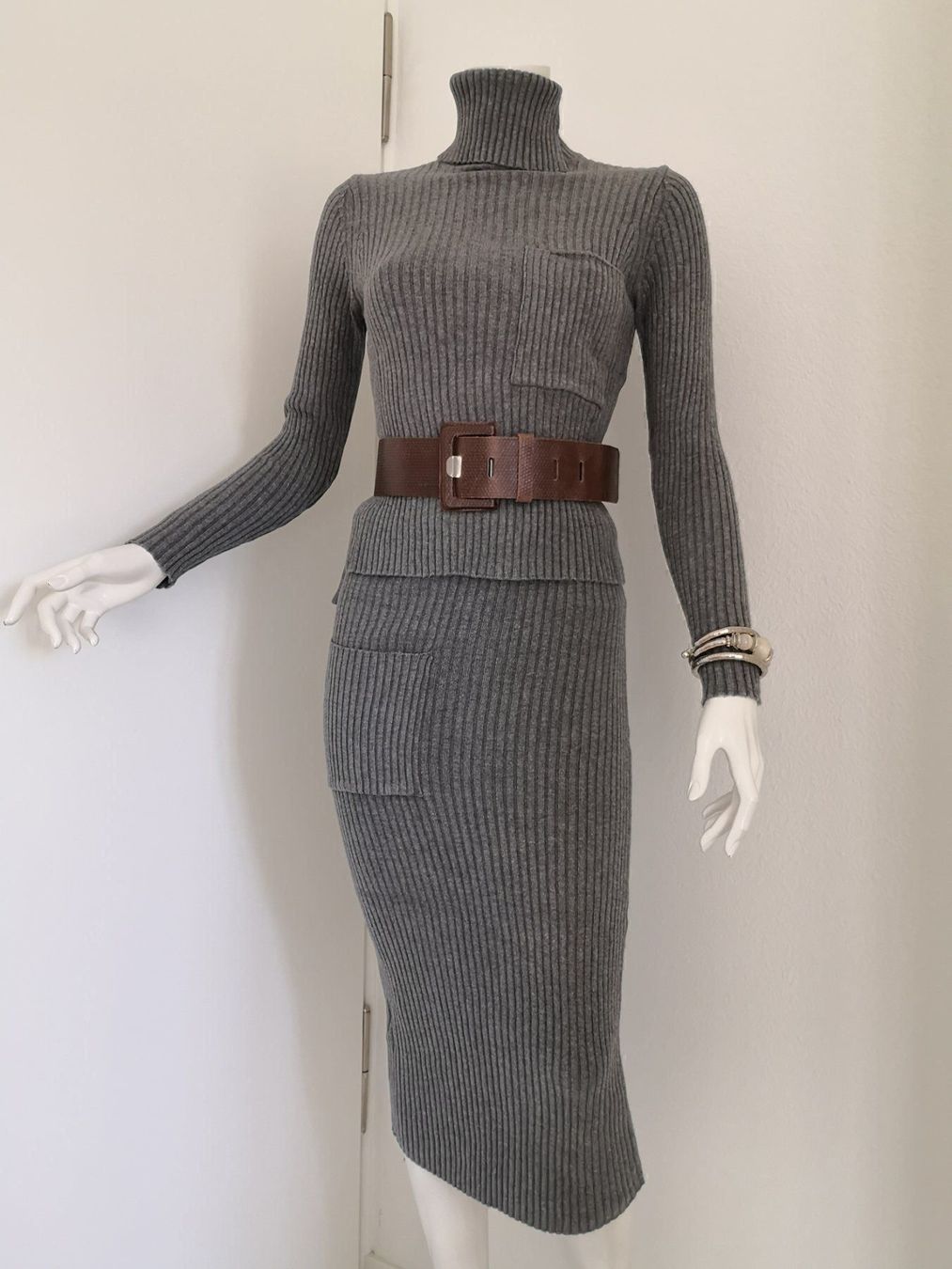 Mango Gonne: 🤩MANGO 2-TEILER: ROCK & PULLOVER GESTRICKT GRAU – Nuovo (secondo la descrizione) da Olten venduto da Naja-Twins-Twins 4
