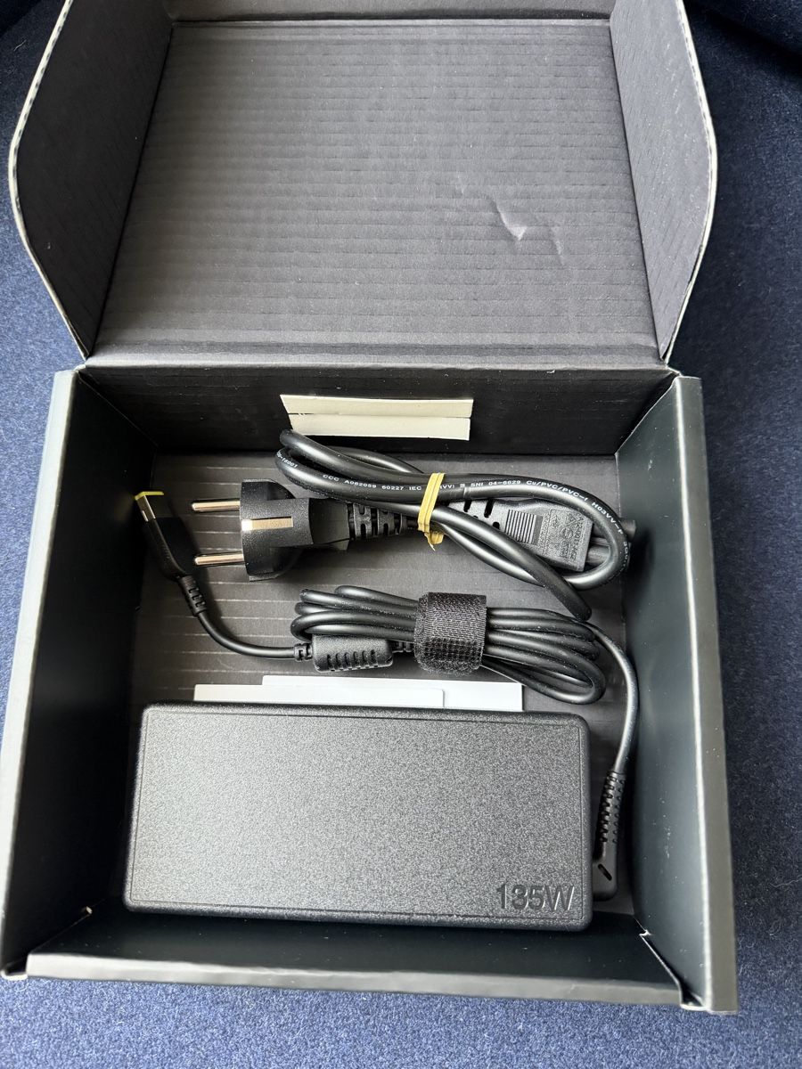 Lenovo Ladegerät: Lenovo ThinkPad 135W AC Adapter – Neu (gemäss Beschreibung) aus Zürich von jankais3r 1