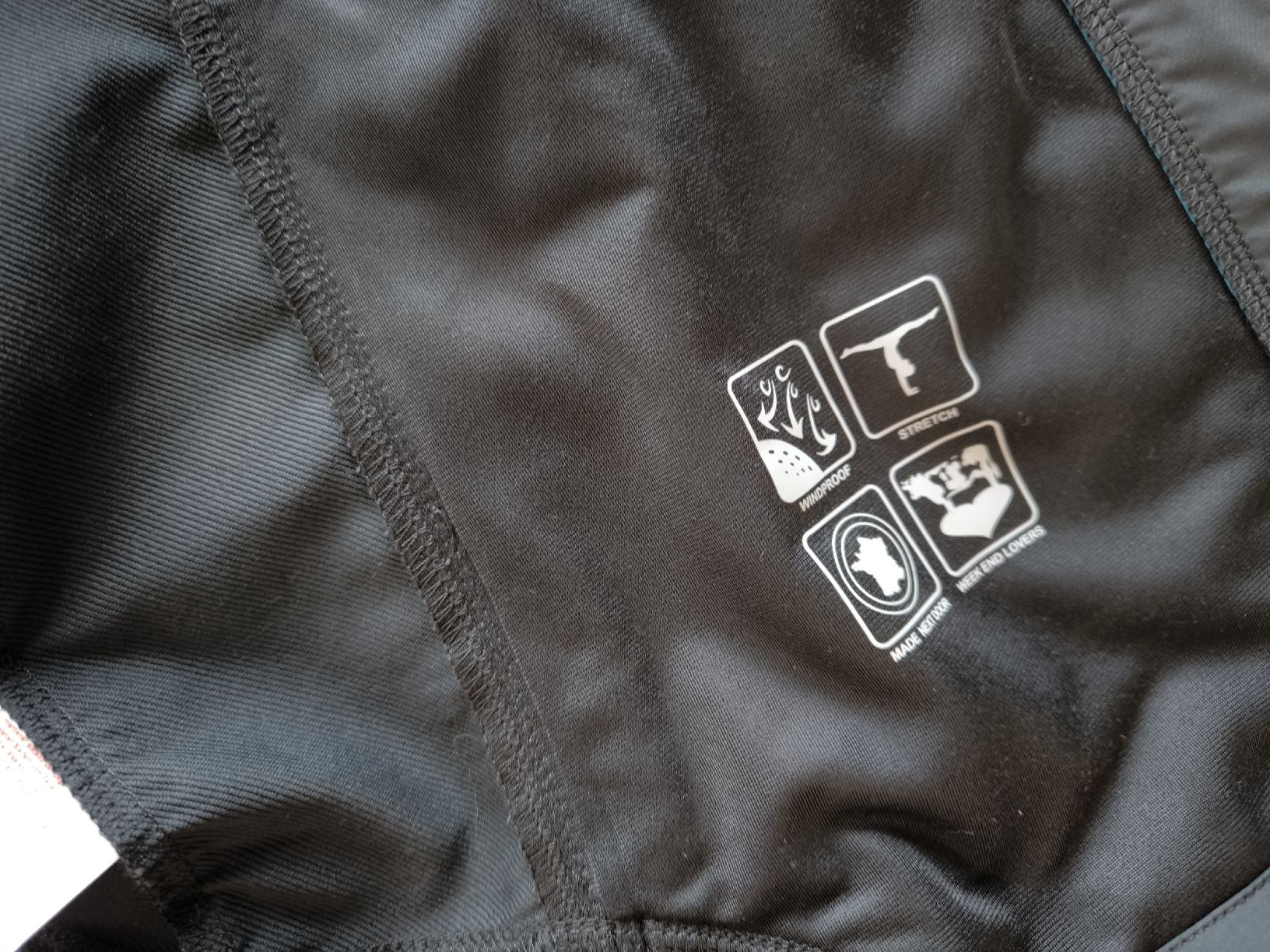 Lafuma Vestes: Lafuma Jacke Softshell Windstopper M – D'occasion à Ebikon par brombomboli 2