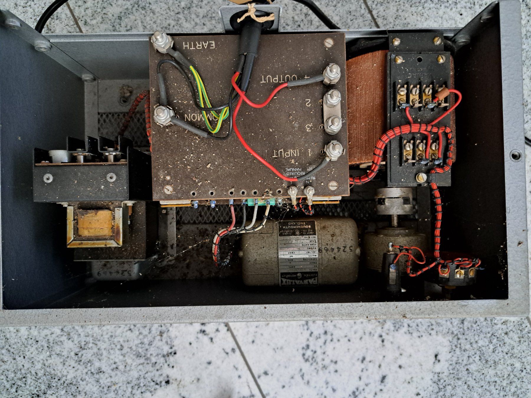 Elektronikbauteile: Spannungsregler 210 Volt bis 270 Volt einstellbar TS-2 – Gebraucht aus Bazenheid von derdelorean01 3