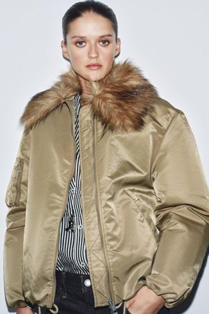 🧡ZARA🧡 Faux Fur Removable Collar Bomber Jacket Jacke S